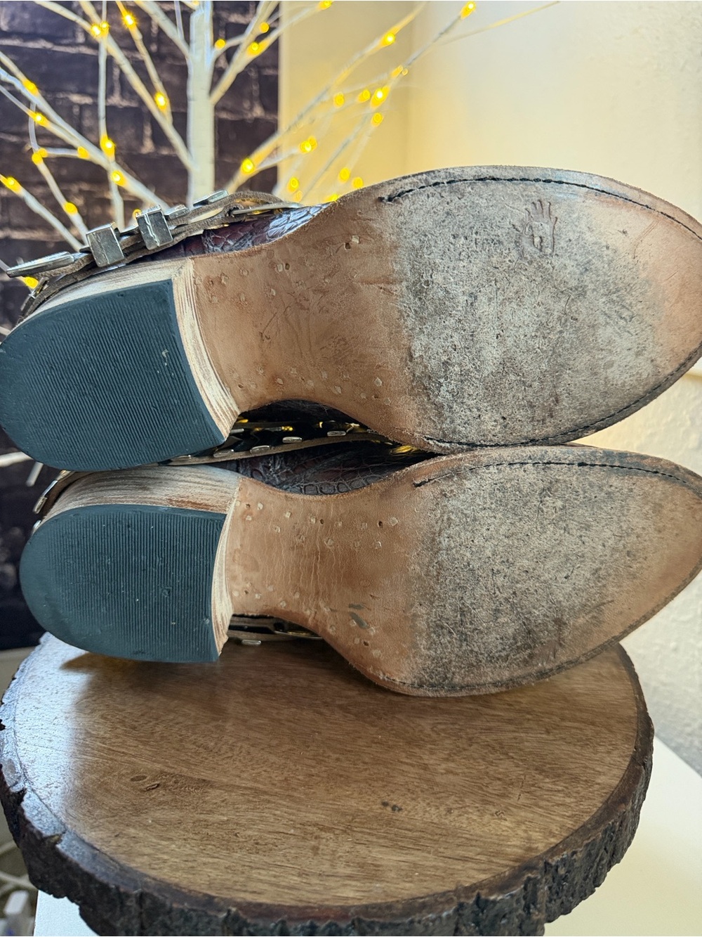 Freebird “ BLADE” booties - Picture 6 of 7